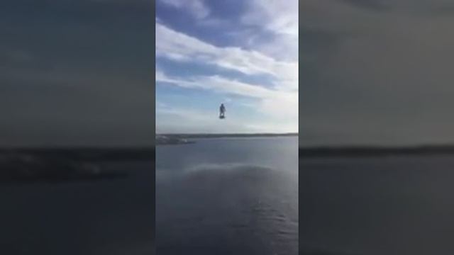 Летает на дроне смотреть онлайн