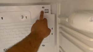 Ремонт Холодильников - УСТАНОВКА НАВЕСНОГО ИСПАРИТЕЛЯ В ХОЛОДИЛЬНОЕ ОТДЕЛЕНИЕ БЫТОВОГО ХОЛОДИЛЬНИКА