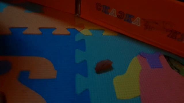 100 Часов в Домике из Покрывал ! смотреть онлайн