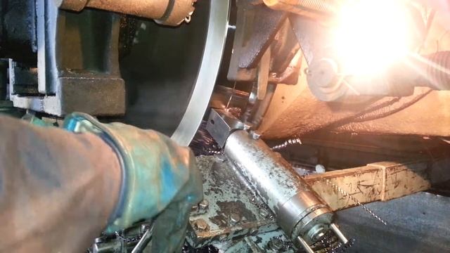 Обточка к.п., мобильным устройством. www.tokservis.ru смотреть онлайн