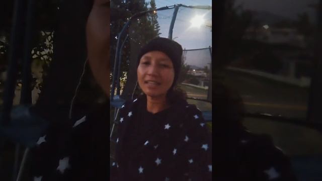 masak sambil chating dengan sahabat seluruh Indonesia смотреть онлайн