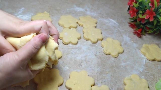 Стакан кефира и 5 минут.Простейший рецепт печенье на кефире!Готовьте хоть каждый день. Быстро к чаю смотреть онлайн