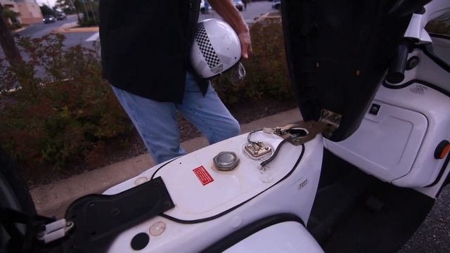 What is a Bajaj Cheetak? смотреть онлайн