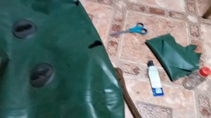 Огромные дыры в пвх лодке.клею заплаты@