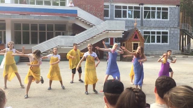 Исетские Зори 8 отряд 1 смена смотреть онлайн