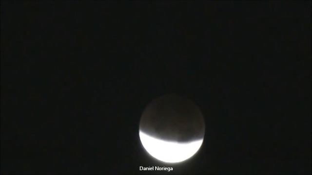 Total Lunar Eclipse 12/10/11 смотреть онлайн