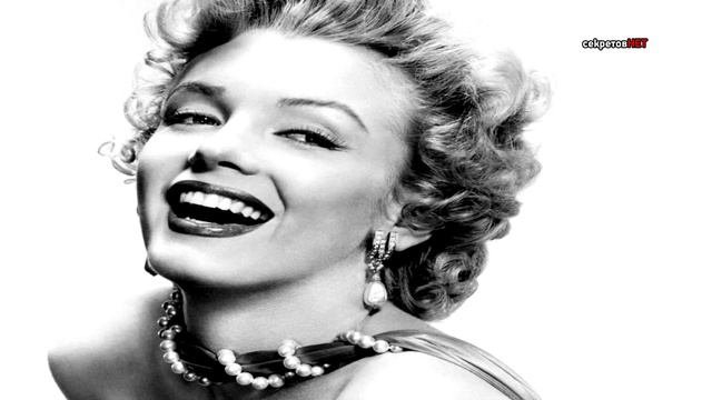 Эти звезды выросли без родителей и добились не малых высот