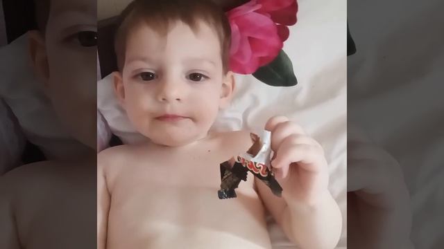 Конфета Марс и поцелуй от Марка смотреть онлайн