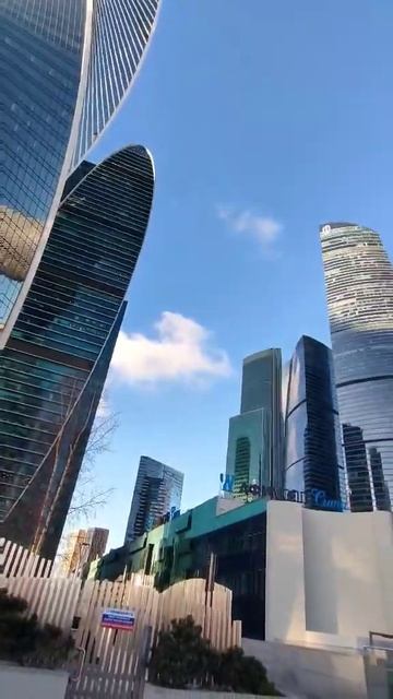 Москва - Сити. Башня "Эволюция" и "Меркурий Сити Тауэр". смотреть онлайн