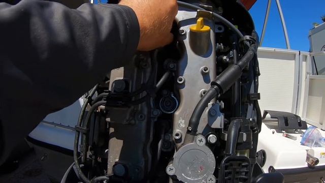 You HAVE To Do THIS To Your Outboard Motors смотреть онлайн