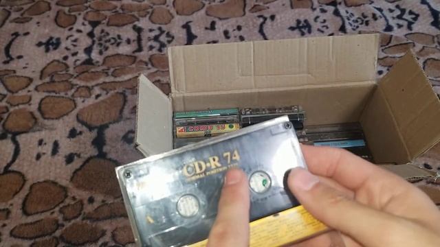 Посылка от подписчика! #3 ПОПАЛАСЬ КАССЕТА SONY FECR90!!!!!!!!! смотреть онлайн