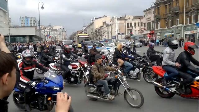 Открытие байкерского сезона 2012 ( Владивосток) смотреть онлайн