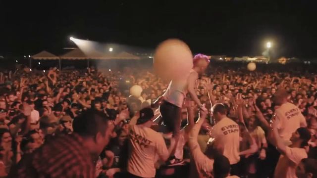 Jared Leto/30 Seconds to Mars // 𝕂eep 𝕐our ℍead 𝕌p смотреть онлайн