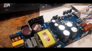 Началось нашествие берингеров под названием Turbosound Milan M15