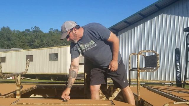 18x62HD GT Model w/150 Merc ProXS смотреть онлайн