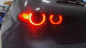 Установка атмосферной подсветки на Mazda 3 BP | Автосвет на Mazda 3