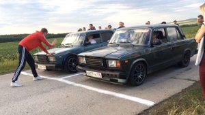 ЗИМА БЛИЗКО/ДРАГ ПОКАТУШКИ НА ЖИГУЛЯХ/