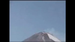 UFOs captured over Vulcano Popocatepetl Mexico 26.10.2014