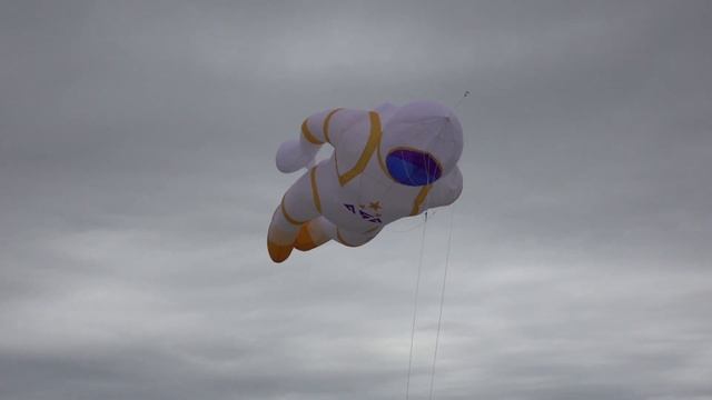 We Can't Live Without Space. Мы не можем жить без космоса (2540sp) смотреть онлайн