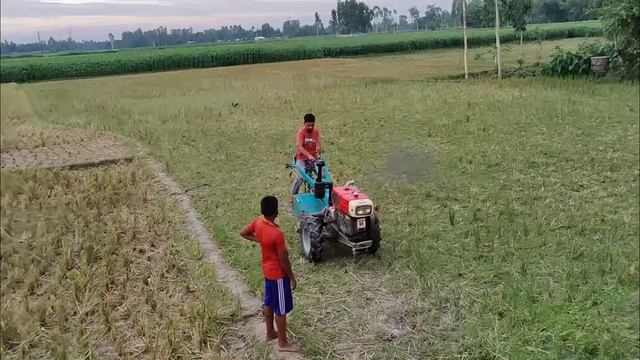 Omg!!! Amazing Machine Power Tiller Landing in Field। How to Control Power Tiller Machine। смотреть онлайн