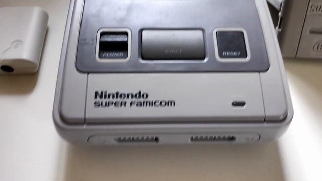 Nouveau Retrobright : des succès et des fails [Rétro Bricolage] смотреть онлайн