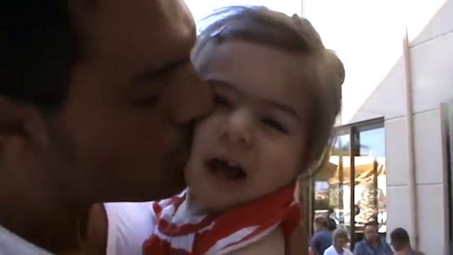 Novum Garden Mira Kayan mit Papa смотреть онлайн