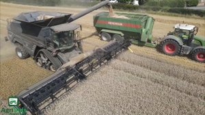 Fendt Ideal 10T Joystick Steering Harvesting Wheat 2023