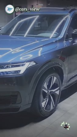 Самый безопасный семейный внедорожник Volvo XC90