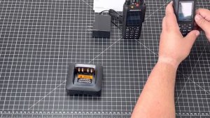 Motorola MOTOTRBO R7 Unboxing