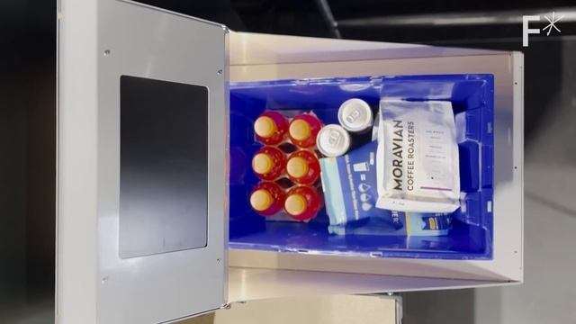 A robot delivery idea so crazy it just might work | Hard Reset смотреть онлайн