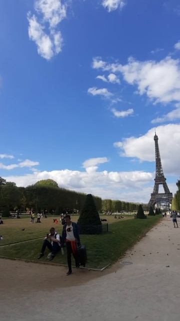 🗼🏟 #Эйфелева_башня // Париж 2021 // смотреть онлайн