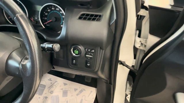 Toyota Wish, 2009 год смотреть онлайн