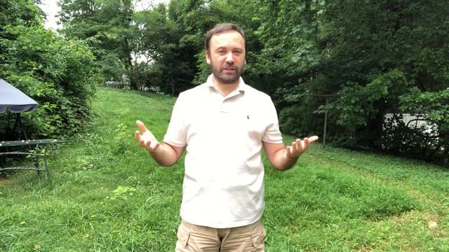 Десять книг: Зелёные человечки Кристофера Бакли (Little Green Men, Christopher Buckley) смотреть онлайн