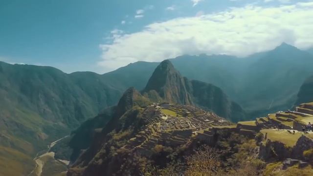 10 Удивительных Мест, Которые Вы Должны Посетить в Своей Жизни смотреть онлайн