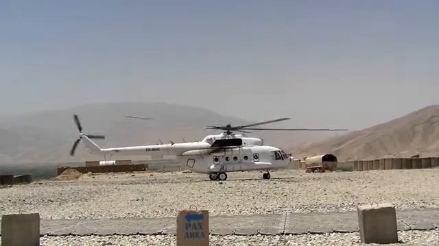 Крутой взлёт вертолета МИ-8 смотреть онлайн