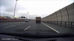 Съезд с внешнего кольца КАД на Октябрьскую набережную