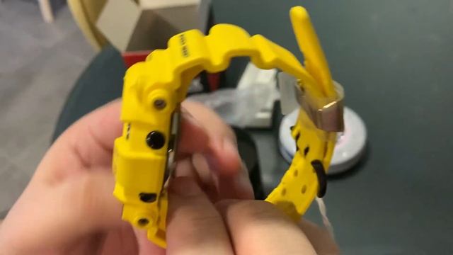 30th Anniversary Frogman GF-8230E-9DR Lighting Yellow смотреть онлайн