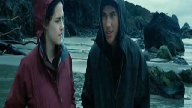 Bella and Jacob - Drop In the Ocean смотреть онлайн