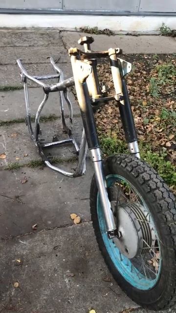 че за голос робота в конце😂 #ижевск #shorts #планета #юпитер5 #иж #ссср #мото #лето #жиза #мотоцикл смотреть онлайн