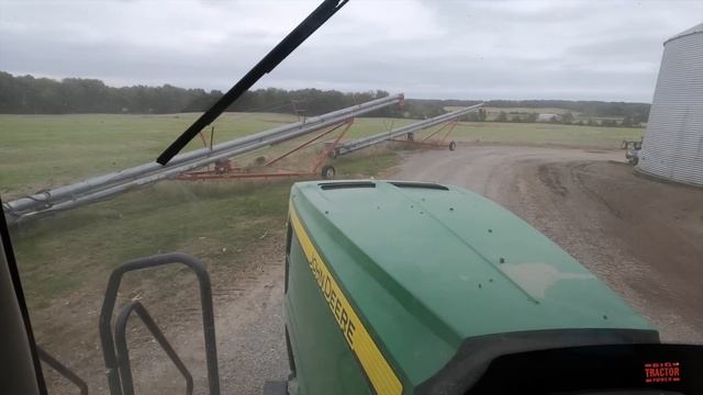 2,000 BU Grain Cart J&M X2032 смотреть онлайн