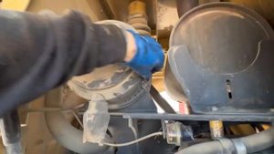 Cat 930G wheel loader service.