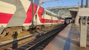 ЭП20-048 с фирменным поездом №104 Адлер-Москва, отправляется со ст.Адлер