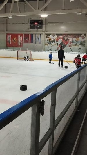 Санечка привет 👋 хоккей 🏒