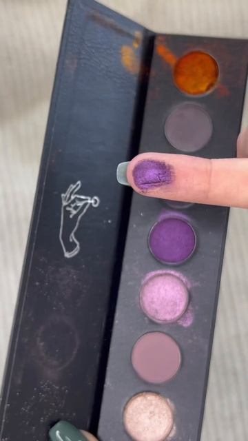 SIGIL INSPIRED TAMMY TANUKA ЧЕРНАЯ ПЕРЧАТКА #beauty #like #love #makeup #cosmetics #tammytanuka смотреть онлайн