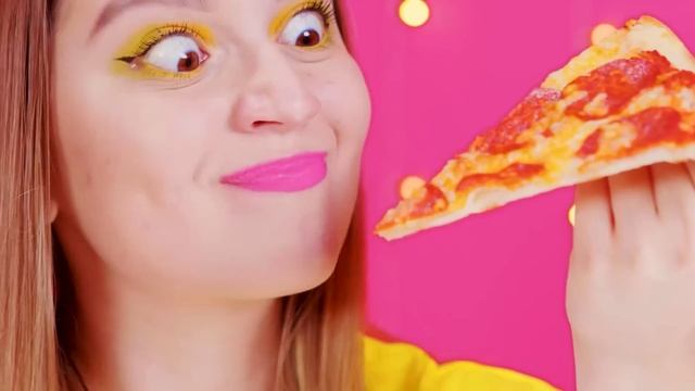 Memecahkan Misteri Tantangan 1000 Kunci | Pertempuran Makanan Epik DaRaDa Best смотреть онлайн