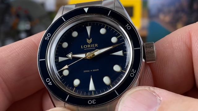 Lorier Neptune Blue/Gilt смотреть онлайн