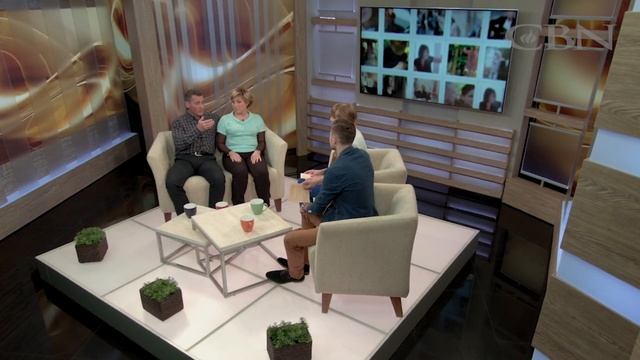 НЛО - руйнують сімейні відносини - Глiб та Леся Котвицькі | Клуб LIFE смотреть онлайн