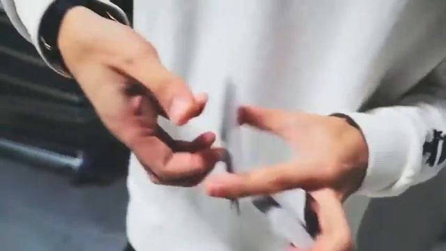 Saturn Magic -FORMA Playing Cards by TCC and Alejandro Urrutia смотреть онлайн