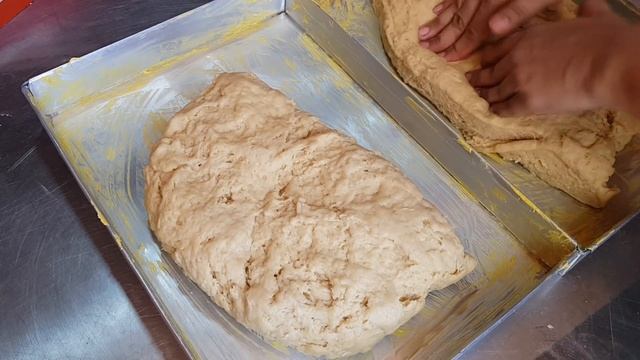 UBE BAR/COCONUT COATED UBE BAR
(pinoy bread) смотреть онлайн