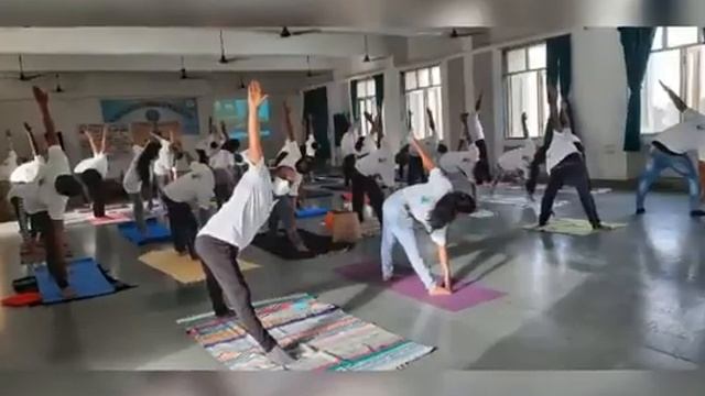 International Yoga Day -2021 смотреть онлайн